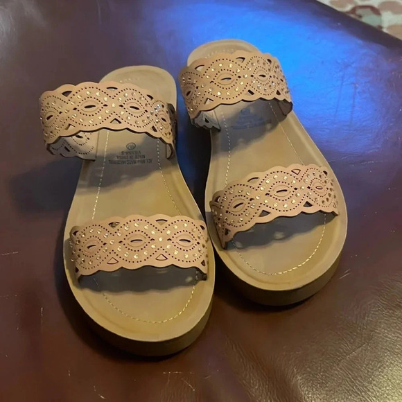 Soda Vienna Sandals Rosy Nude New with Box size 9 - Picture 6 of 7